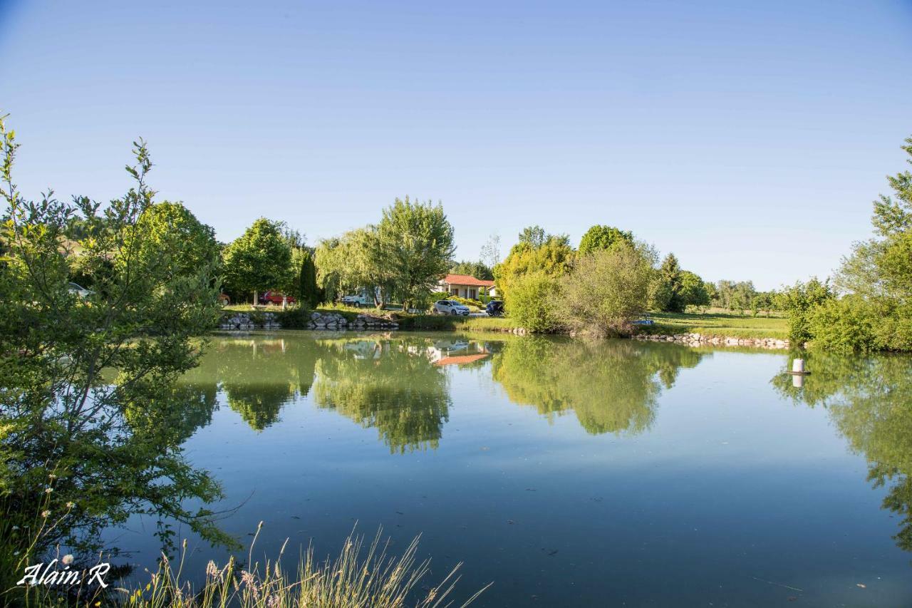 Paradise Challets And Camping Sarrecave Exterior foto