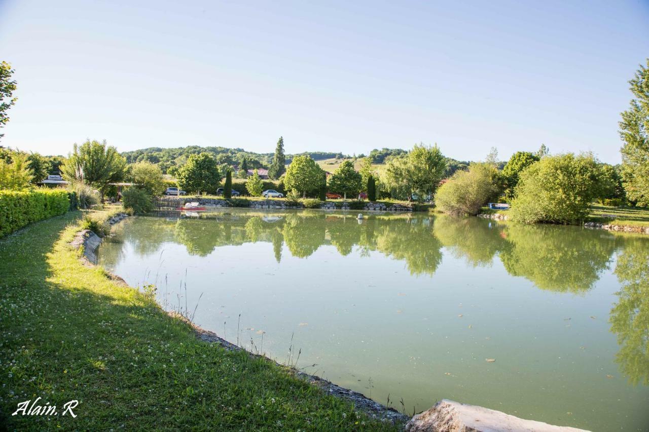 Paradise Challets And Camping Sarrecave Exterior foto