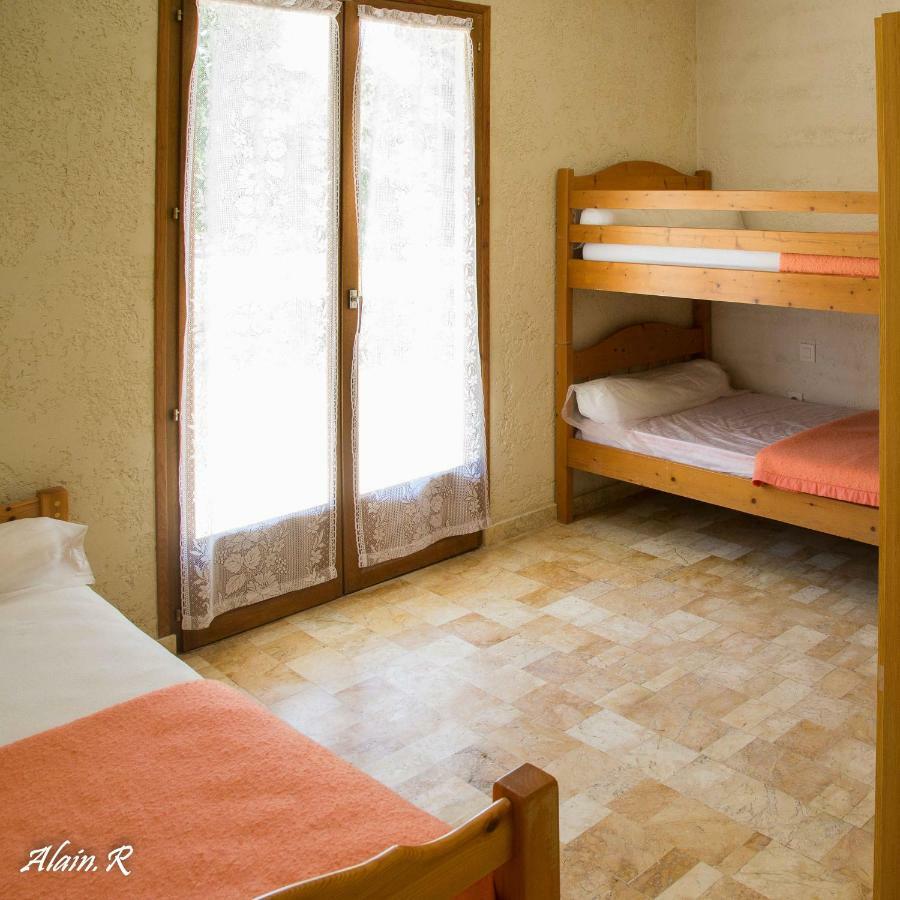 Paradise Challets And Camping Sarrecave Exterior foto